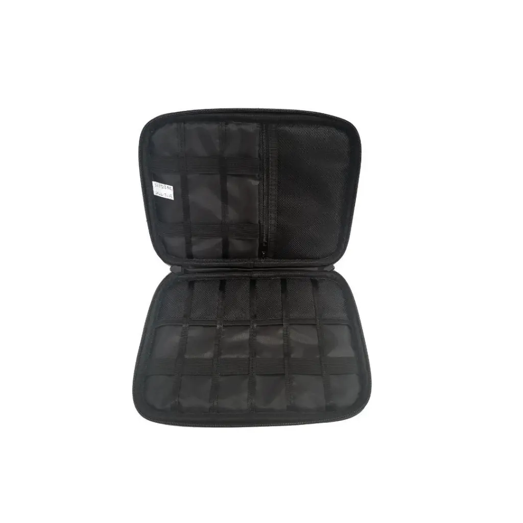 housse de rangement WE pour les accessoires électroniques- câbles, chargeurs, cartes mémoires etc. Matière hydrofuge. Pochette devant avec accès facile. interieur.webp
